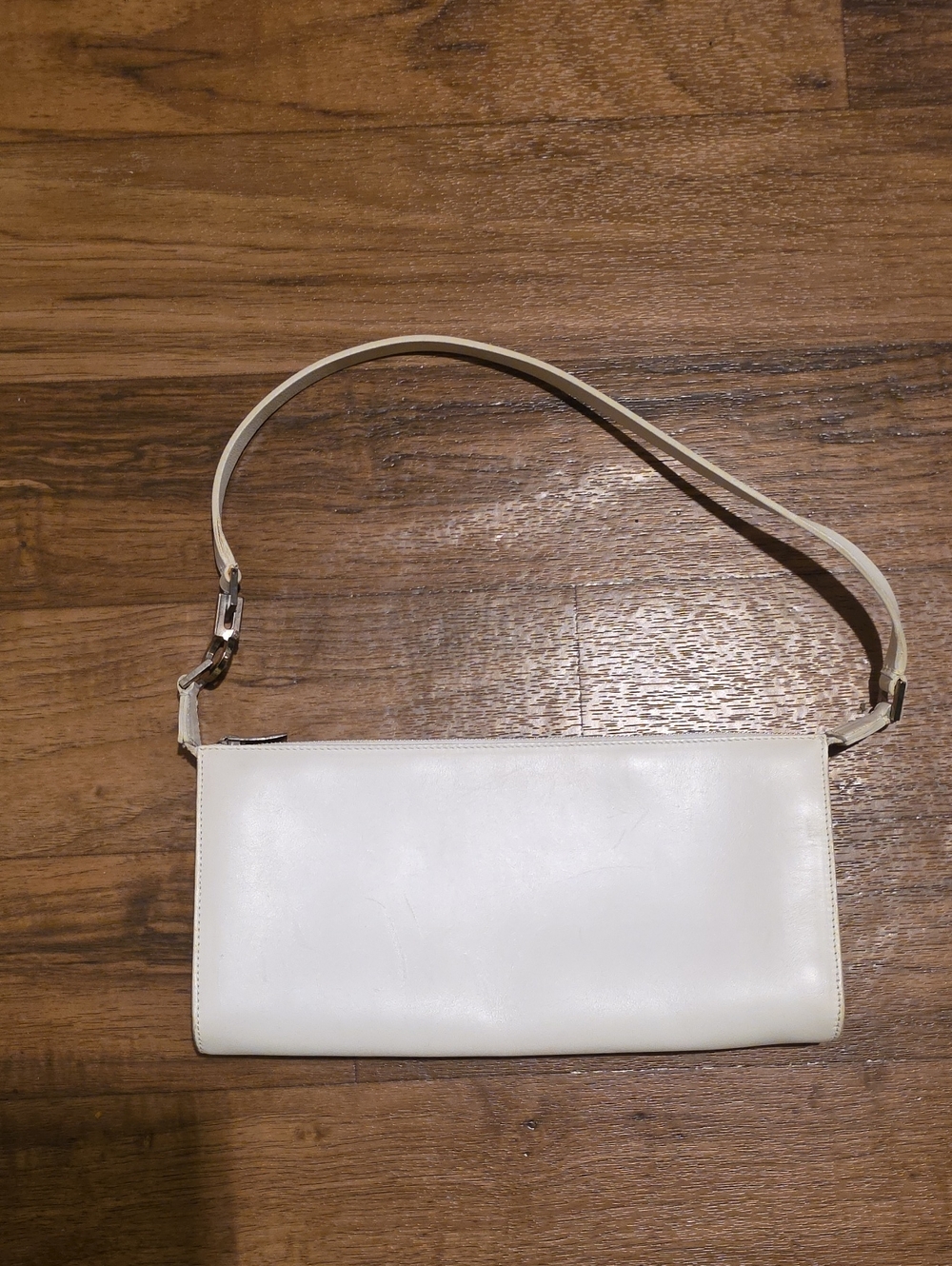 Salvatore Ferragamo Cream Leather Shoulder Clutch